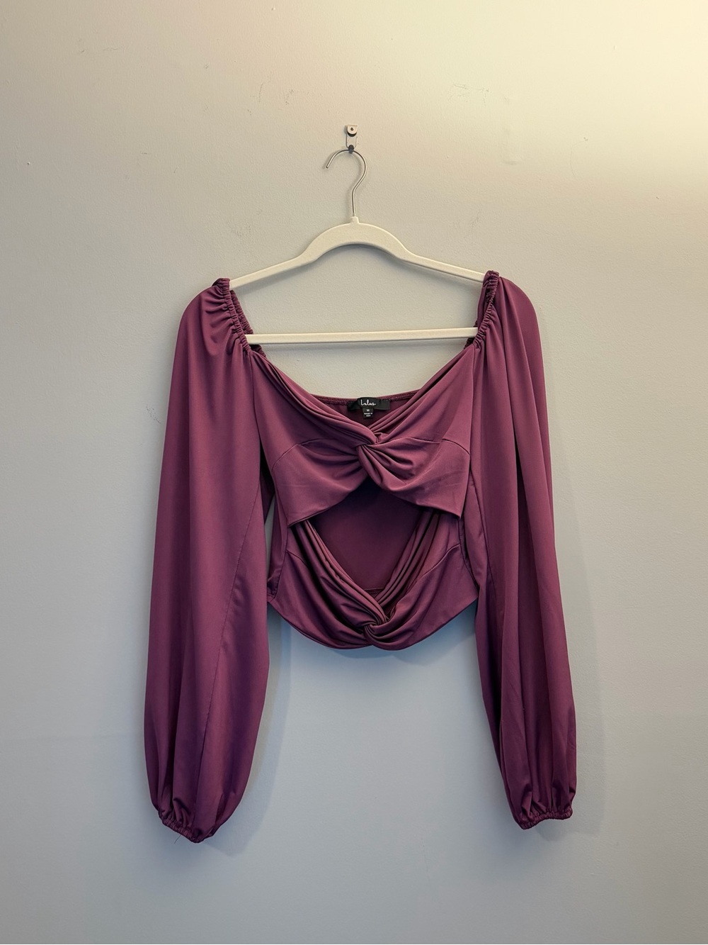 Lulu's Mauve Twist-Front Long‎ Sleeve Crop Top
